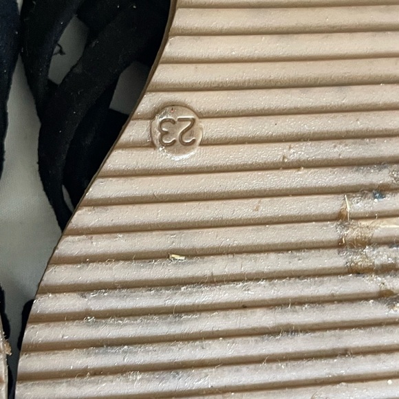 Black and Tan Strappy Sandals with Woven Design - Picture 3 of 4